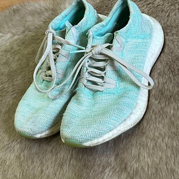 Adidas Running Shoes Mint Green in Color Sz 7 - Picture 3 of 5